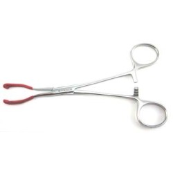 Lip retractor
